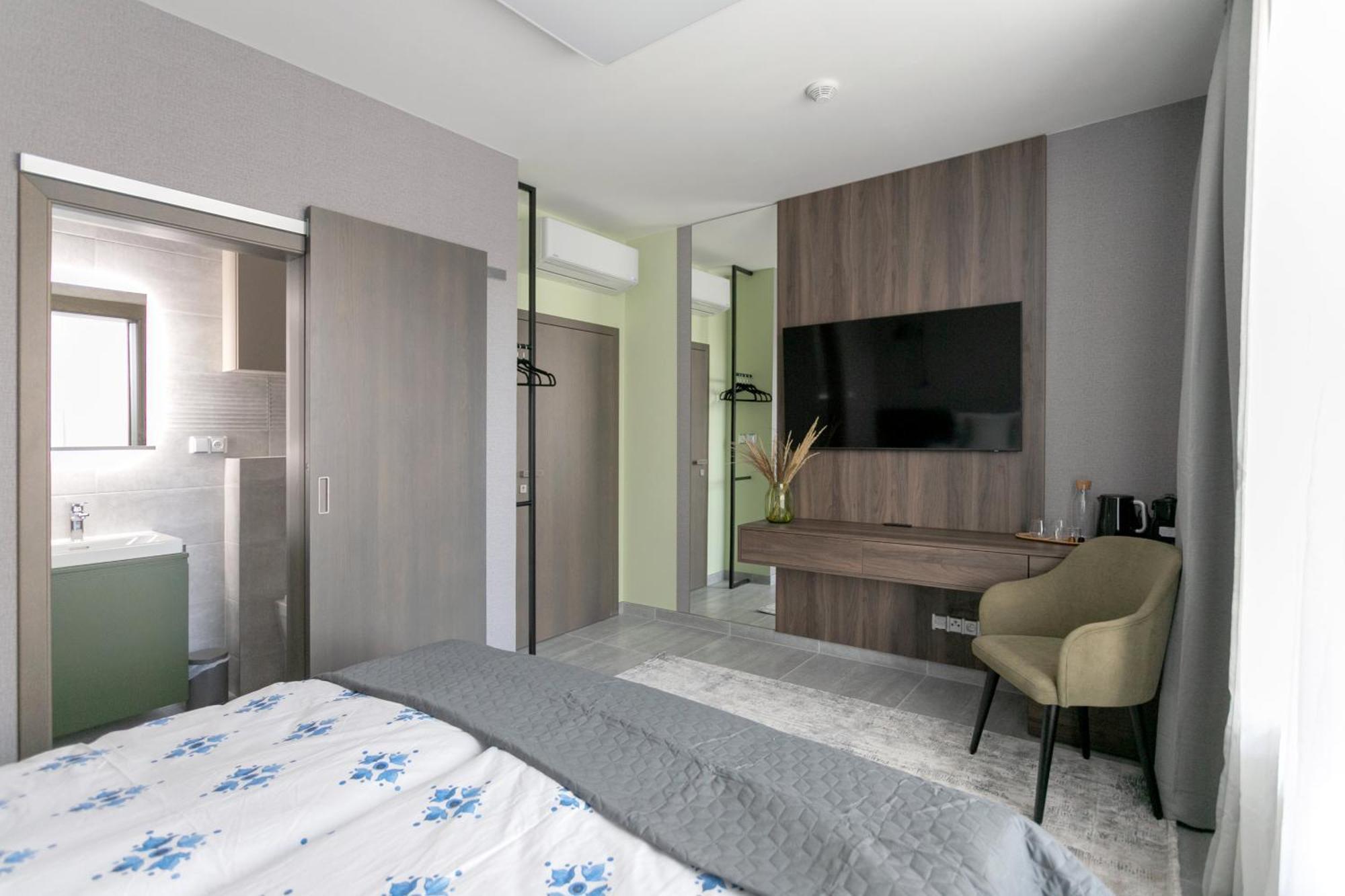 פראג Luong Europe Apartments מראה חיצוני תמונה