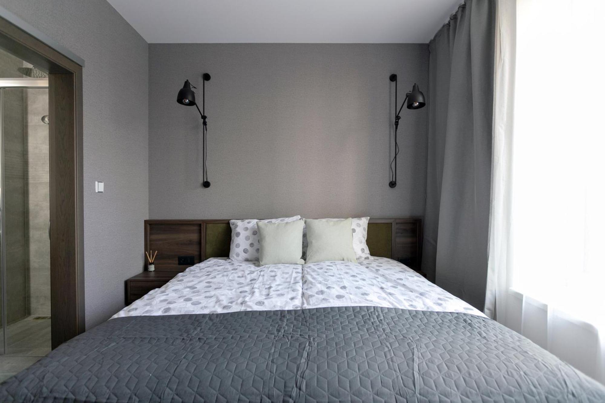 פראג Luong Europe Apartments מראה חיצוני תמונה