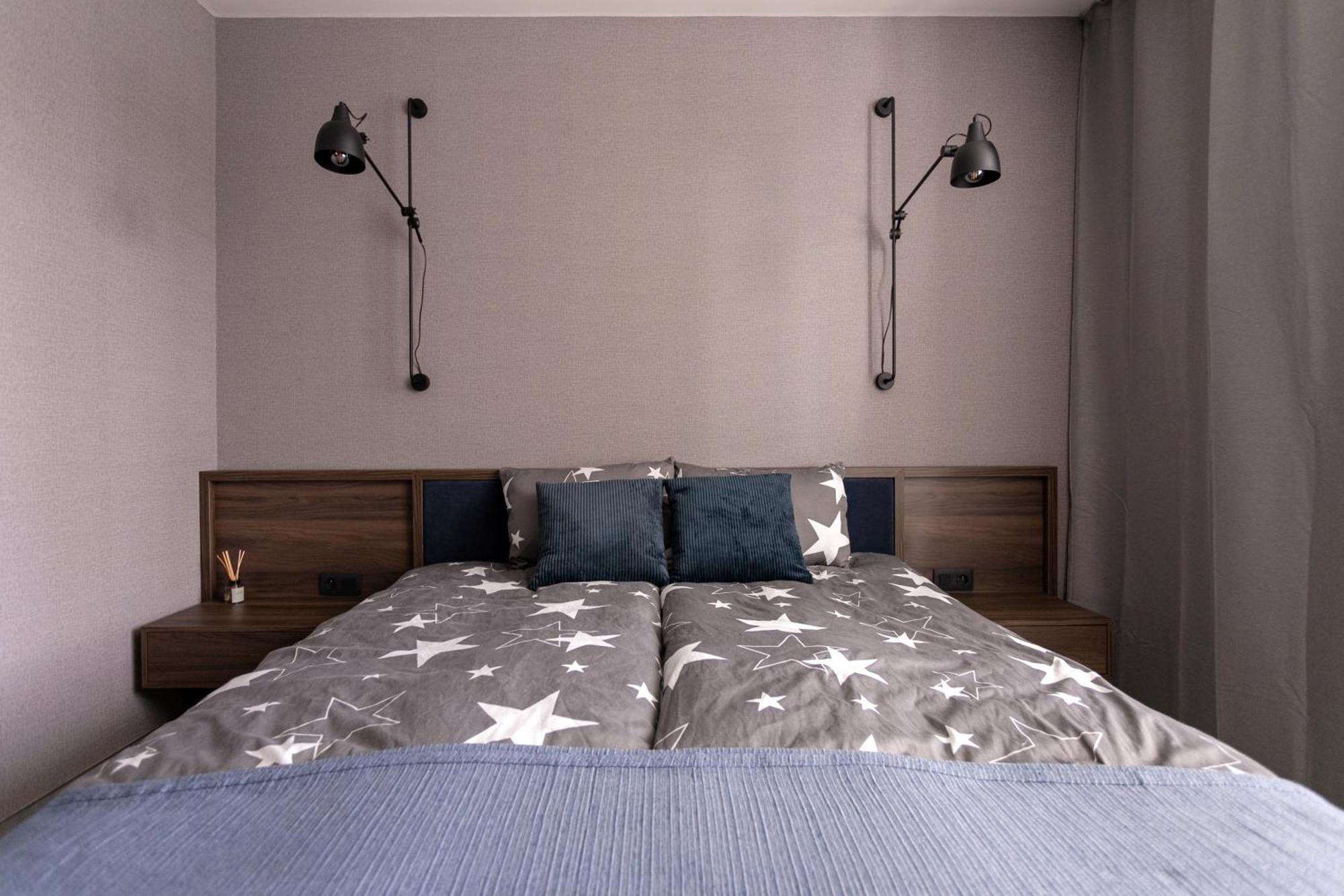 פראג Luong Europe Apartments מראה חיצוני תמונה